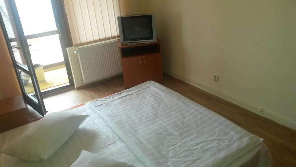 Pensiunea Adi Săpînţa Quarto foto