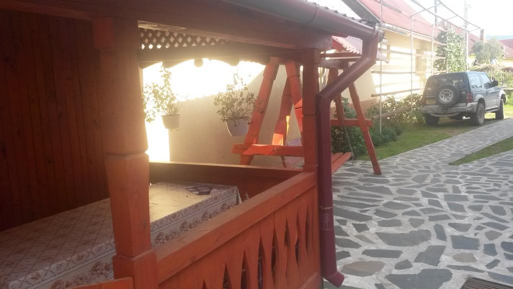Pensiunea Adi Săpînţa Exterior foto